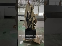 Escultura forjada do metal